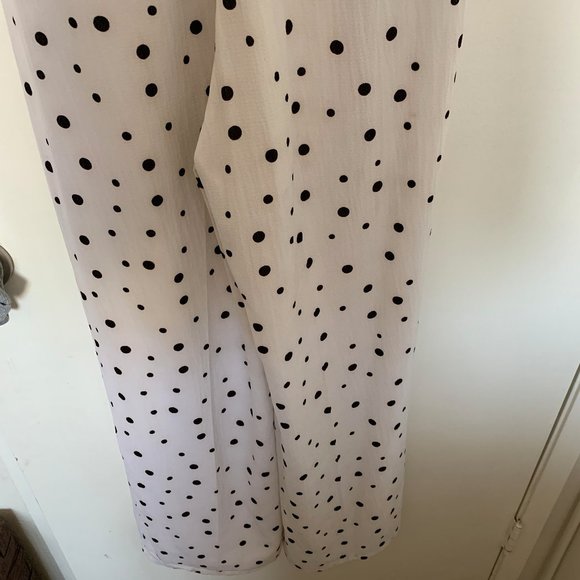 PrettyLittleThing White & Black Polka Dot Jumpsuit - Picture 8 of 10